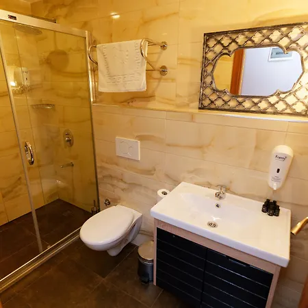 Hanpoint Boutique 3*